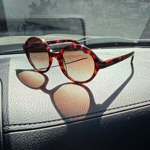 Tom Ford Tortoiseshell Round Sunglasses with Brown Gradient Lenses